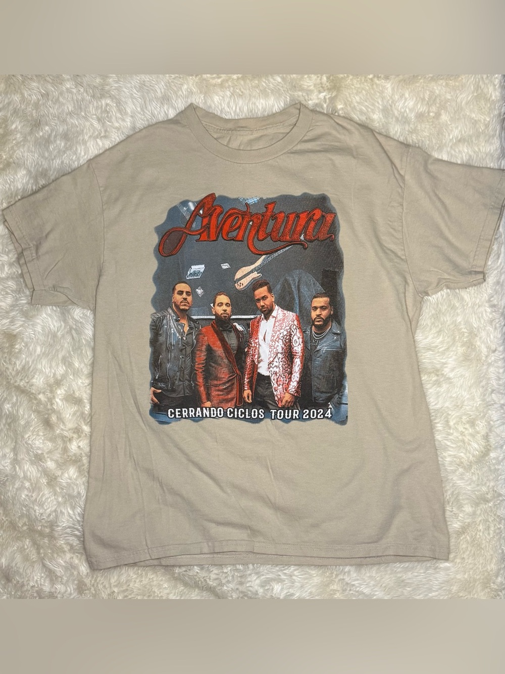 Aventura Beige Graphic 2024 Tour Tee